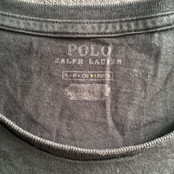 Polo t shirt black and red - Picture 3 of 4